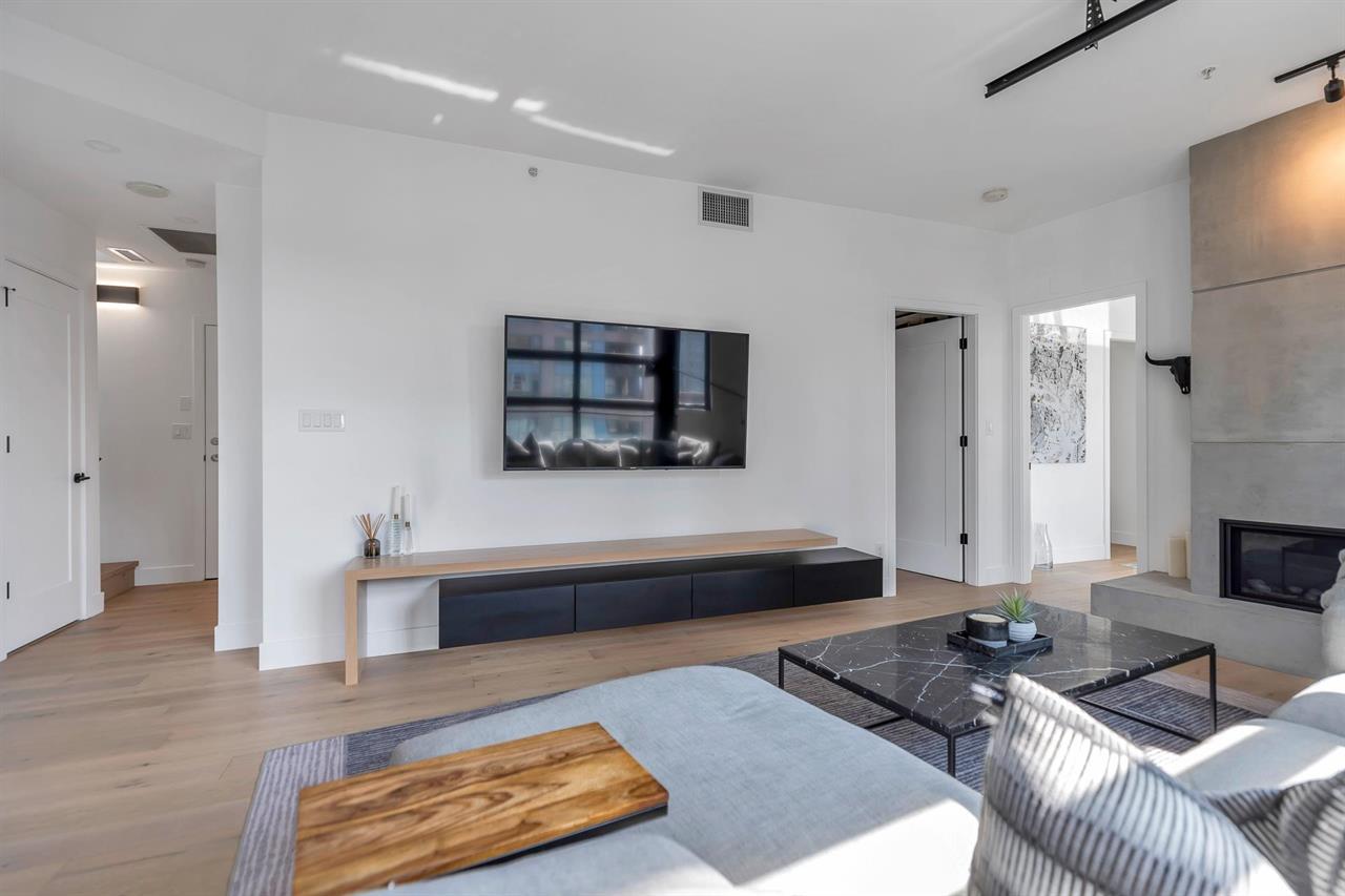 #703 - 546 Beatty Street